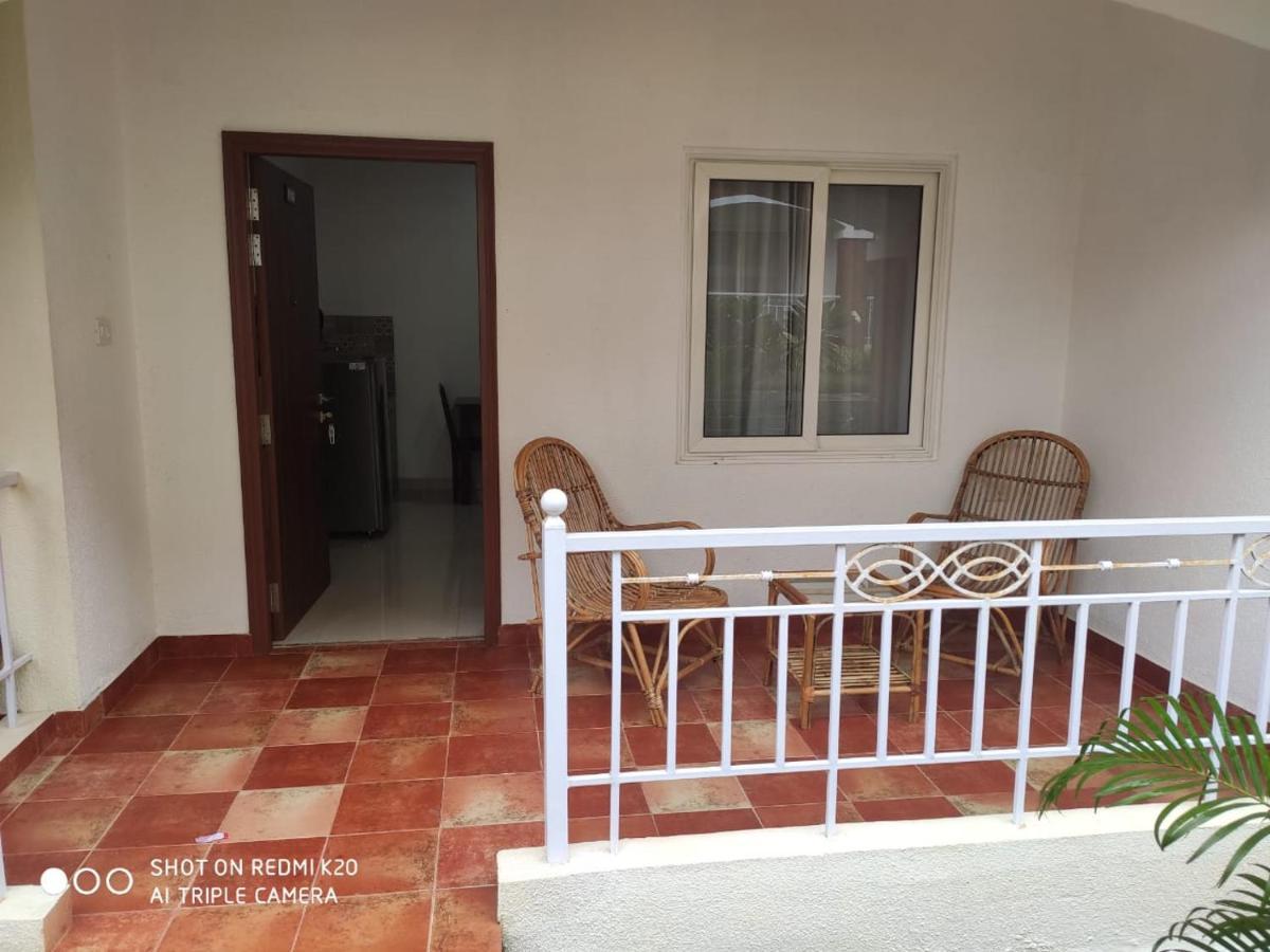 Passions De Goa Hotel Anjuna Bagian luar foto