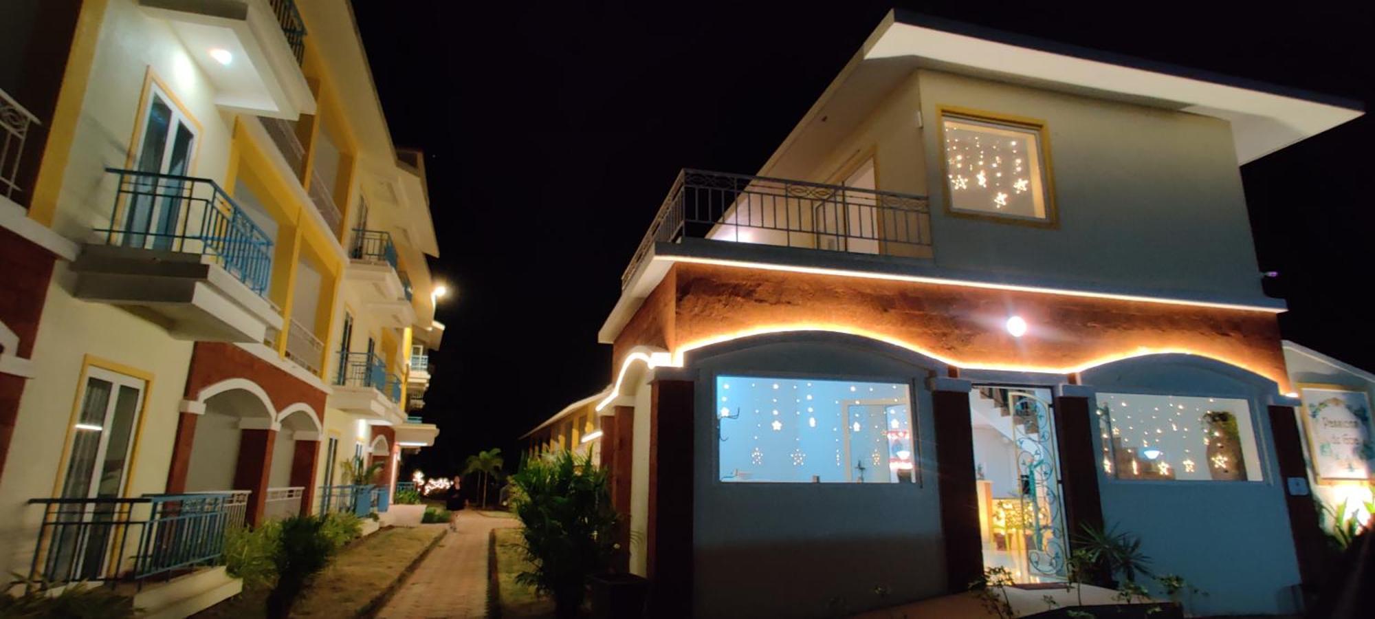 Passions De Goa Hotel Anjuna Bagian luar foto