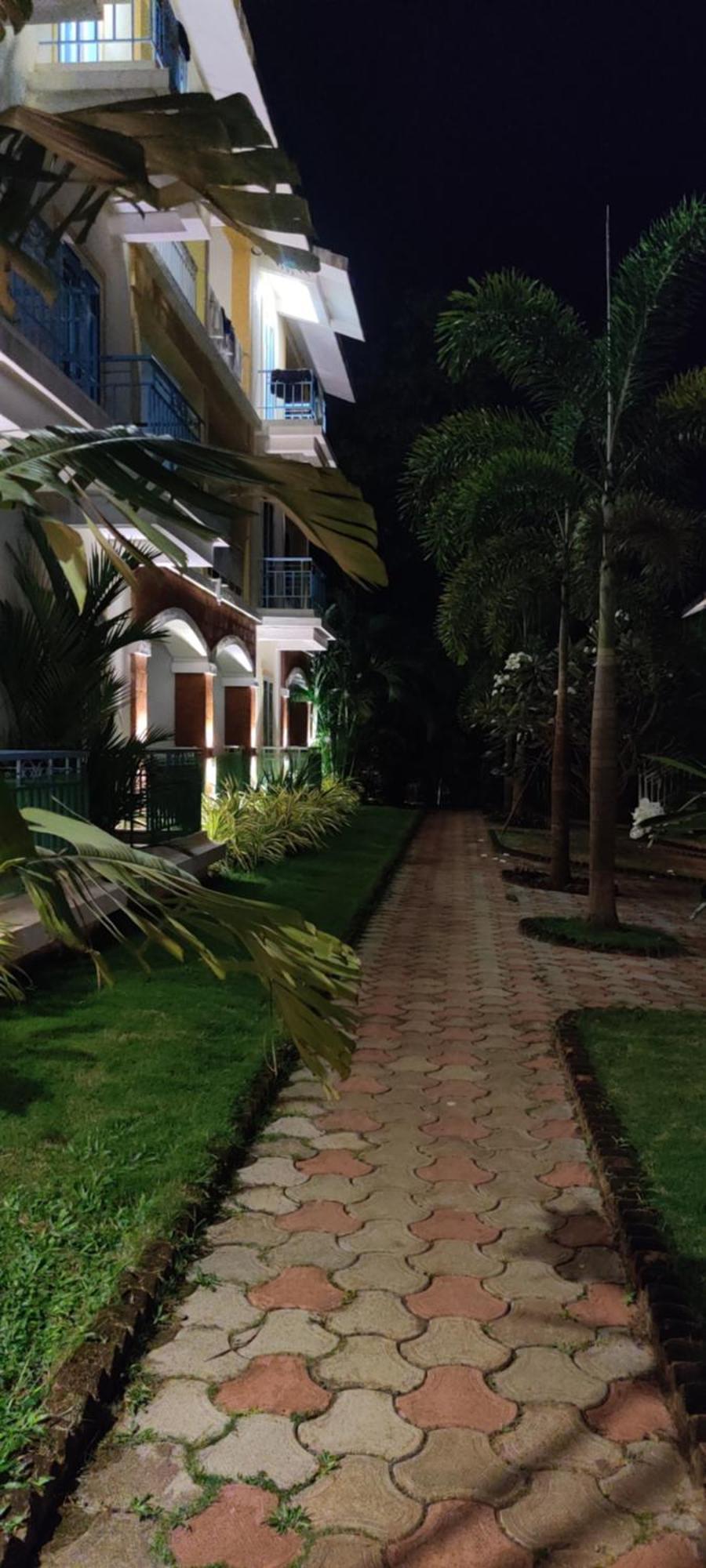 Passions De Goa Hotel Anjuna Bagian luar foto