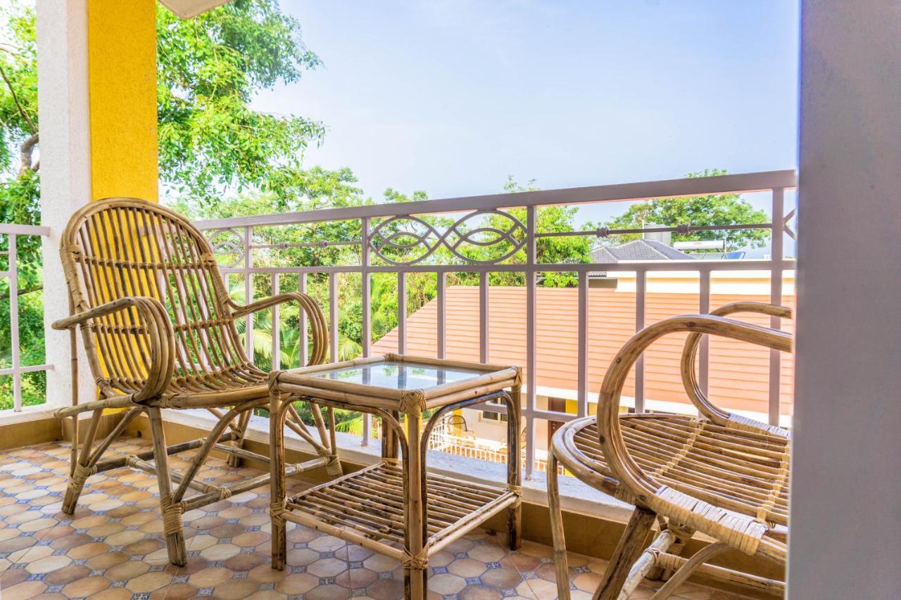 Passions De Goa Hotel Anjuna Bagian luar foto