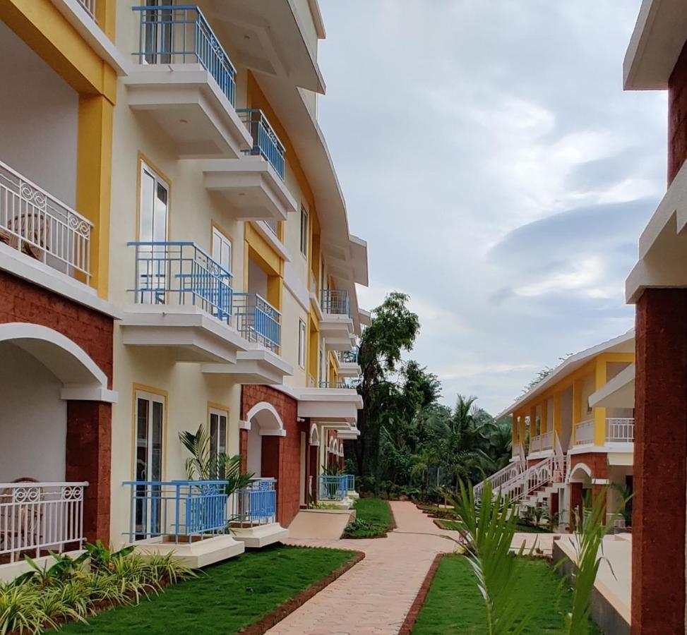 Passions De Goa Hotel Anjuna Bagian luar foto